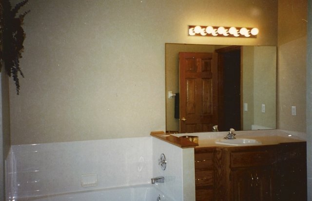 bathrooms63.jpg