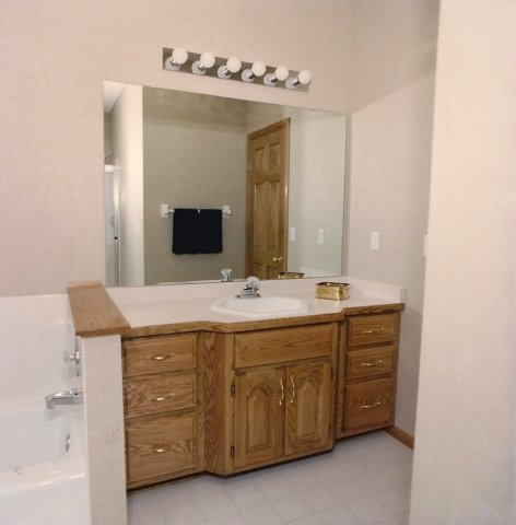 bathrooms94.jpg